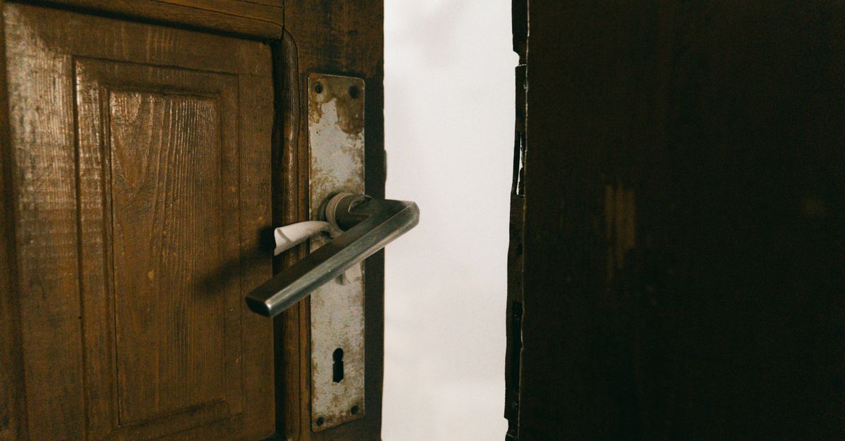 How Much Does Door Repair Cost in Morris County After a Break-In? — Whippany Locksmith